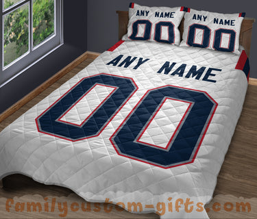 Custom Quilt Sets New England Jersey Personalized Football Premium Quilt Bedding for Men Women
